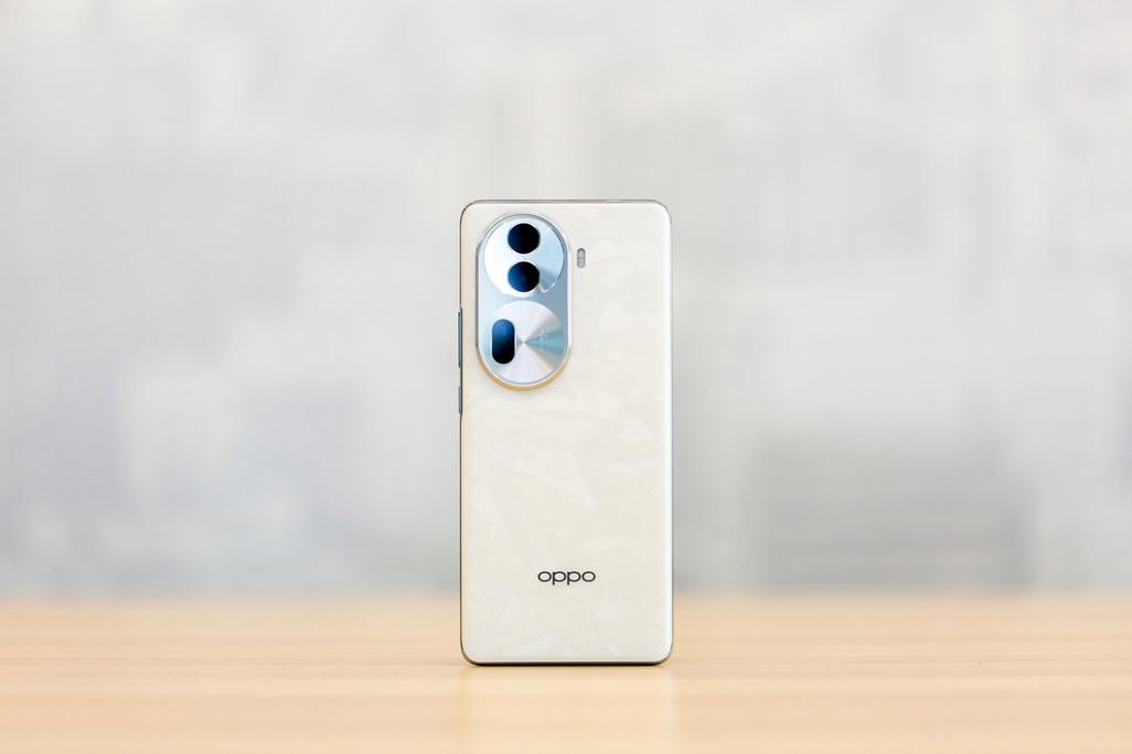 手机平板 篇八十:聚焦解决实际问题的高颜人像手机 oppo reno12系列6天前